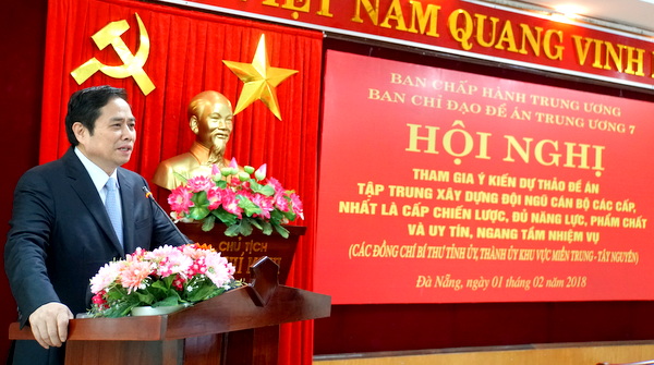 Xây dựng đội ngũ cán bộ đủ năng lực, phẩm chất và uy tín, ngang tầm nhiệm vụ