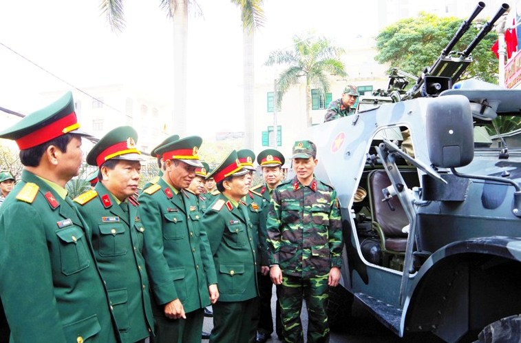 Đoàn công tác Bộ Quốc phòng chúc tết tại các đơn vị thuộc Quân khu 3