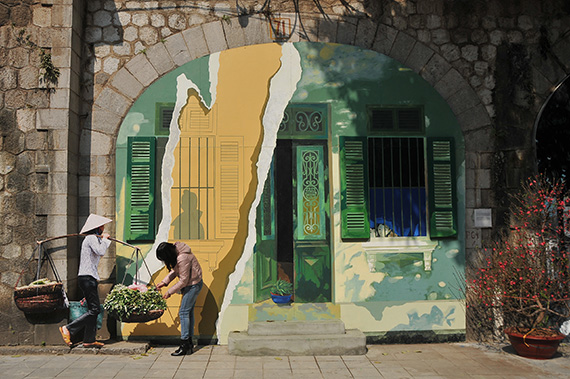 Ký ức Hà Thành trên phố bích họa Phùng Hưng