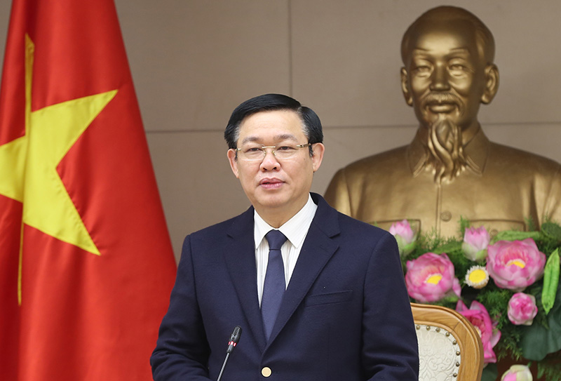 Thế nước ngày càng đi lên