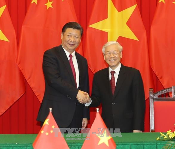 Lãnh đạo Việt Nam - Trung Quốc trao đổi Thư chúc mừng Năm mới
