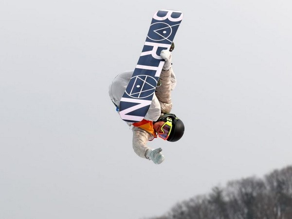 Olympic PyeongChang 2018 Đoàn Mỹ có tấm Huy chương Vàng đầu tiên