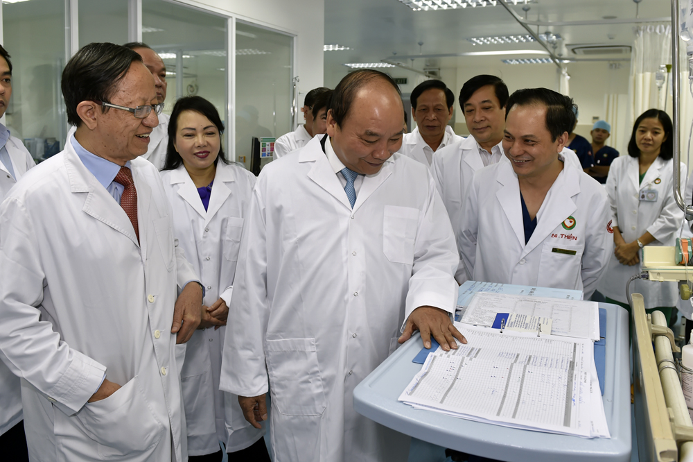 Thực hiện đồng bộ các giải pháp tăng cường công tác bảo vệ, chăm sóc, nâng cao sức khỏe nhân dân