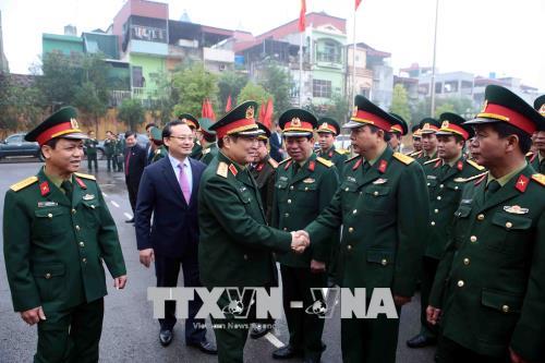 Bộ trưởng Bộ Quốc phòng Ngô Xuân Lịch thăm và làm việc tại Hưng Yên