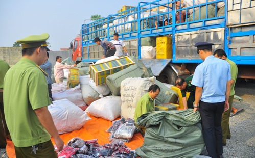 Phối hợp ngăn chặn, điều tra buôn lậu