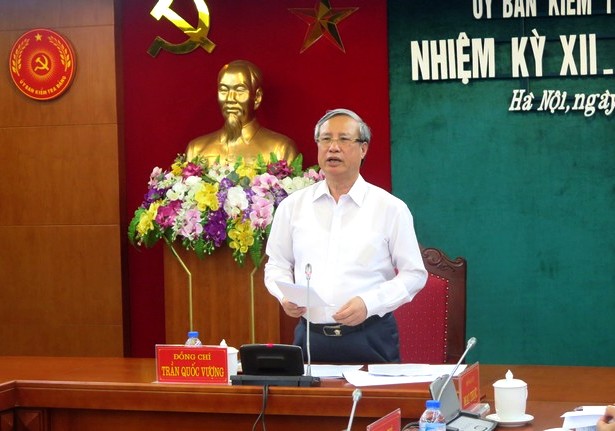 Quyết định của Bộ Chính trị về công tác cán bộ