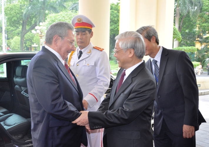 Không ngừng củng cố, phát triển quan hệ hữu nghị, đoàn kết thủy chung Việt Nam - Cuba