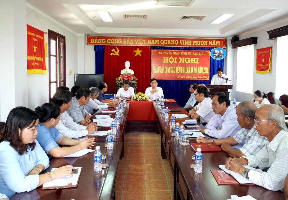 Phản ánh kịp thời tâm tư tình cảm, ý chí nguyện vọng của các tầng lớp nhân dân