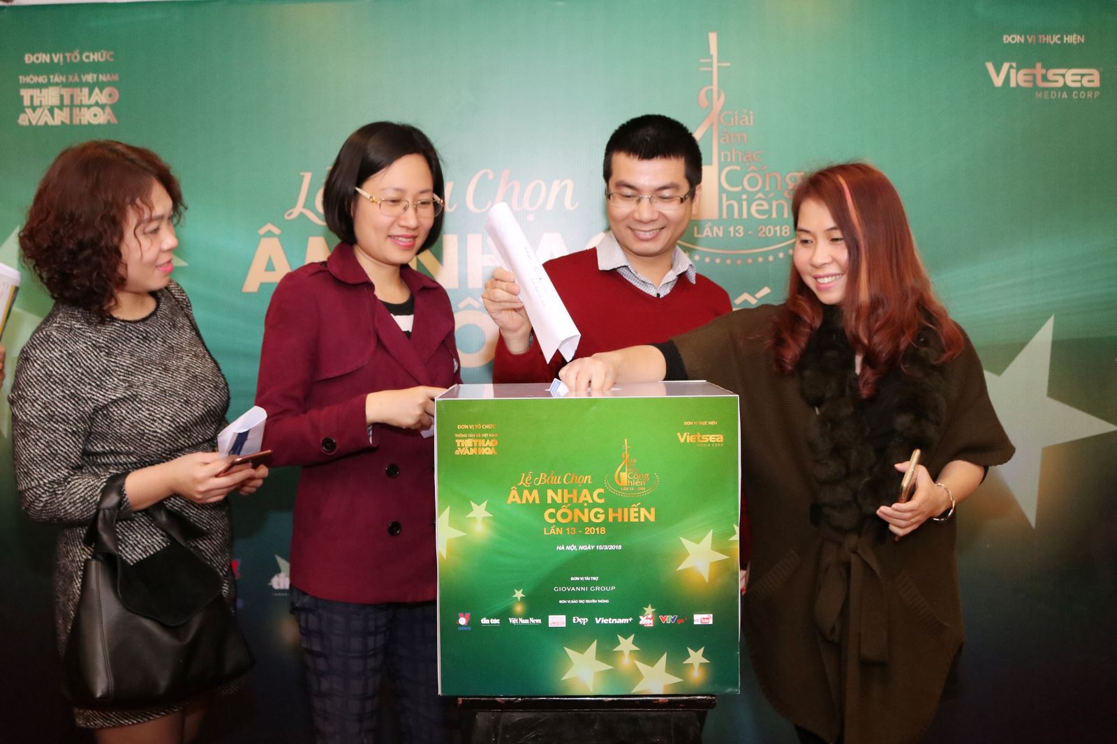 Bầu chọn Giải thưởng Âm nhạc Cống hiến năm 2018