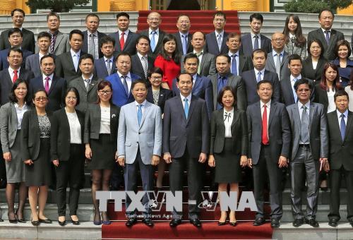 Thu hút tối đa các nguồn lực cho tăng trưởng và phát triển bền vững