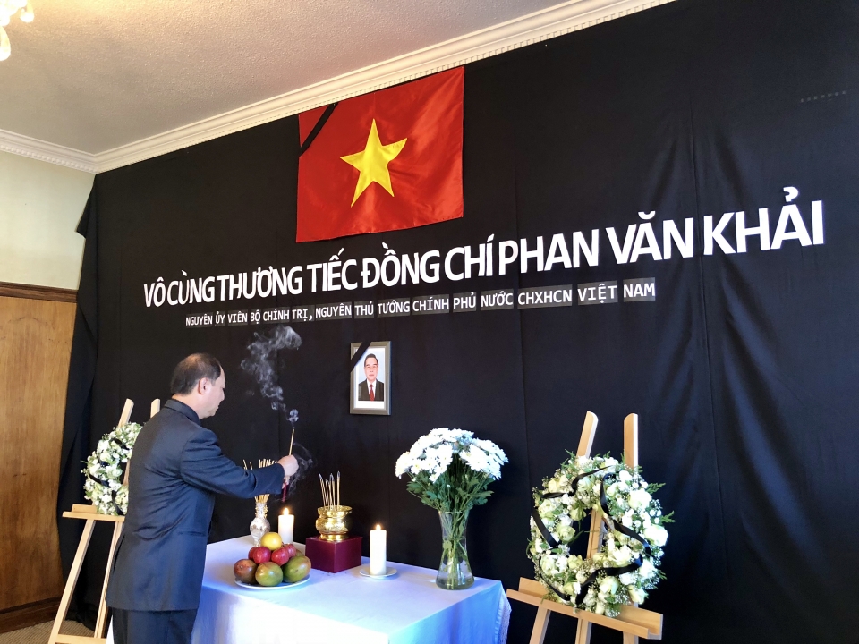 Tổ chức trọng thể Lễ viếng nguyên Thủ tướng Phan Văn Khải tại nước ngoài
