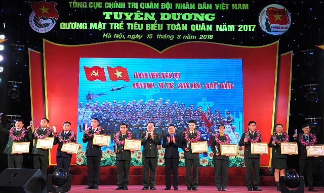 Tuyên dương 22 gương mặt trẻ toàn quân năm 2017