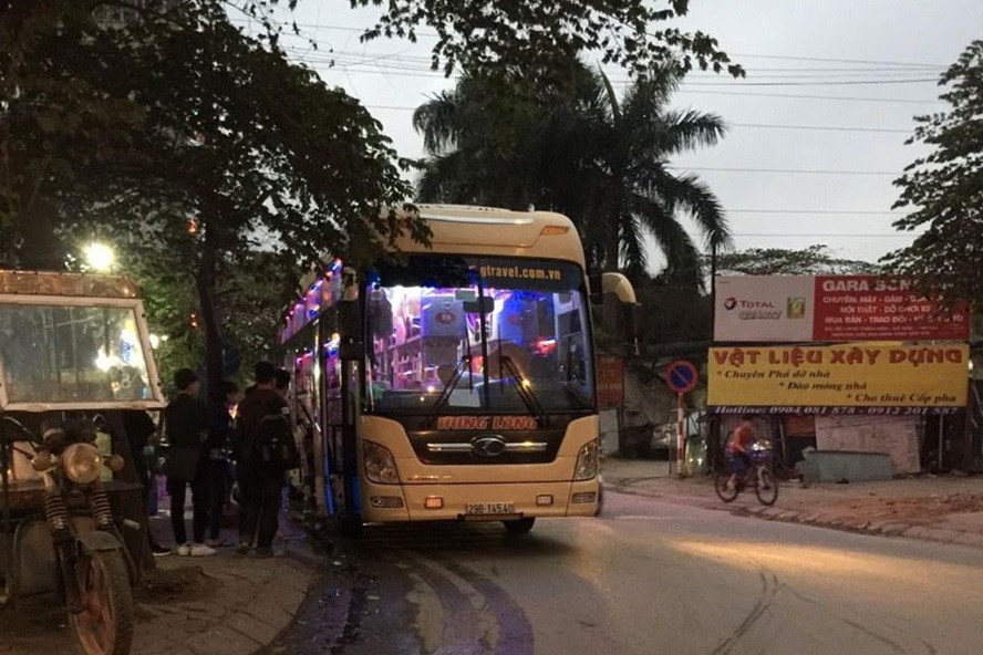 Kiểm tra phản ánh về tình trạng xe dù, bến cóc
