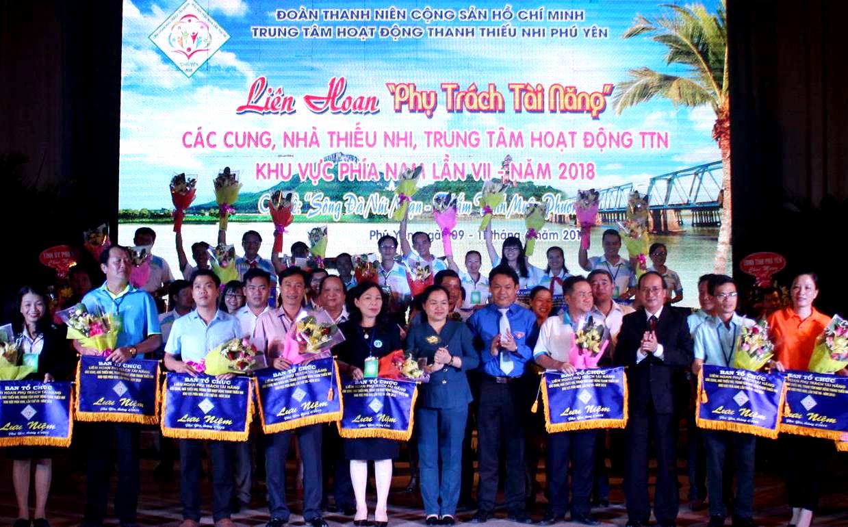 Khai mạc Liên hoan phụ trách tài năng khu vực phía Nam lần thứ 7