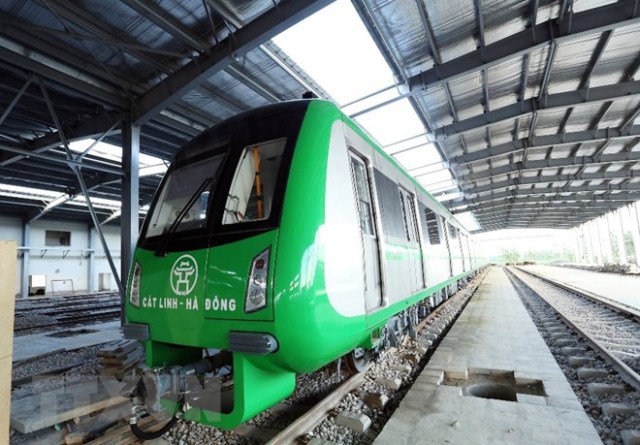 Không lùi tiến độ khai thác thương mại đường sắt Cát Linh-Hà Đông