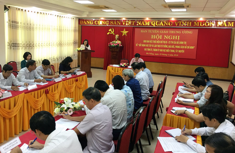 Sinh hoạt chi bộ thiết thực hơn khi gắn với học tập và làm theo Bác