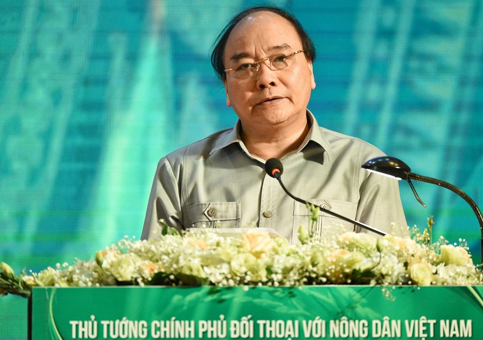 Thủ tướng Nguyễn Xuân Phúc đối thoại, tháo gỡ vướng mắc cho nông dân