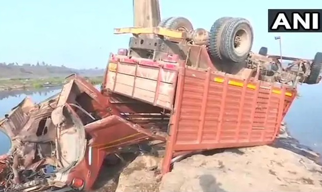 Tai nạn đường bộ nghiêm trọng ở Ấn Độ, ít nhất 21 người thiệt mạng
