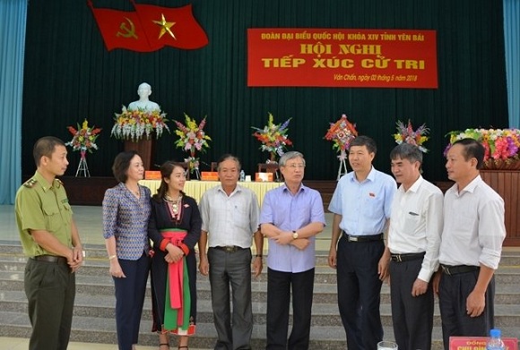 Cử tri Yên Bái mong muốn sớm khởi công, nâng cấp tuyến đường nối quốc lộ 32