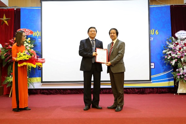 Bổ nhiệm lại Phó Chủ nhiệm Khoa Y Dược, ĐHQGHN