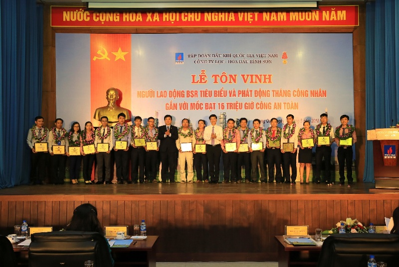 Tuyên dương Người lao động BSR tiêu biểu