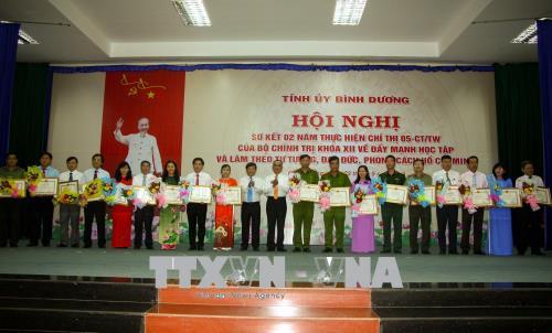 Tạo chuyển biến từ nhận thức đến hành động trong học tập và làm theo Bác