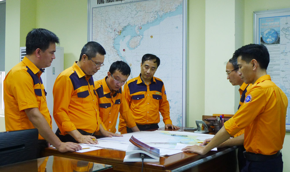 Học và làm theo Bác, thực hiện tốt công tác tìm kiếm cứu nạn trên biển