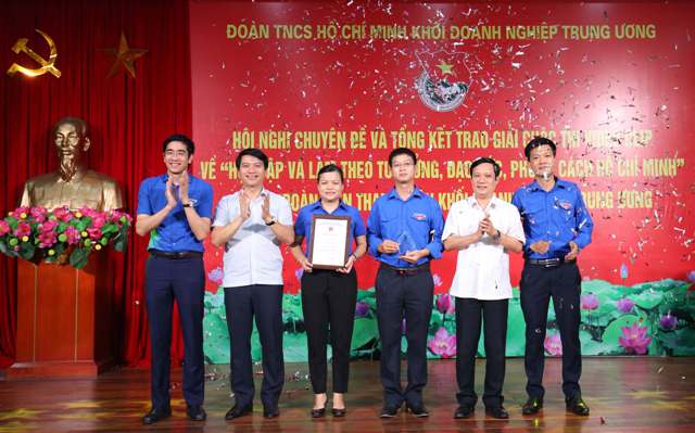 Trao giải cho 9 video clip về học tập và làm theo tư tưởng, đạo đức, phong cách Hồ Chí Minh