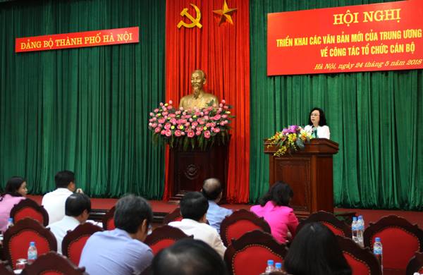 Hà Nội triển khai thực hiện quy định mới về công tác tổ chức cán bộ