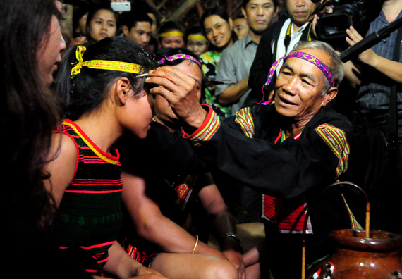 “Lễ kết nghĩa anh em” của đồng bào Tây Nguyên