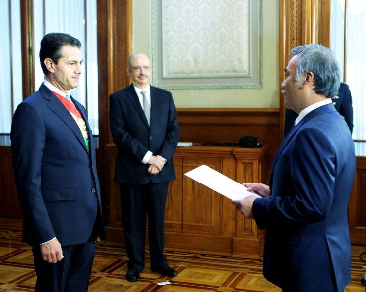 Đại sứ Việt Nam trình Quốc thư lên Tổng thống Mexico