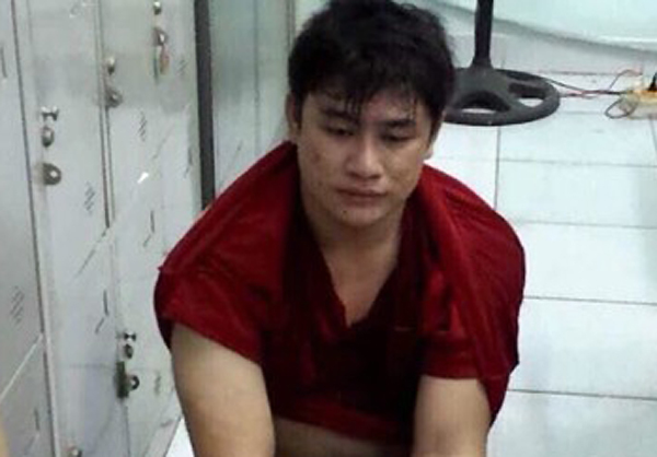 Những nhát dao thách thức chính nghĩa