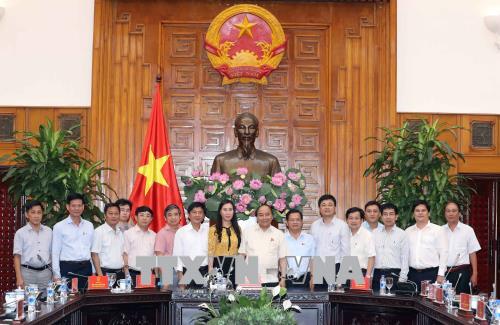 Thủ tướng Nguyễn Xuân Phúc làm việc với tỉnh Quảng Ngãi