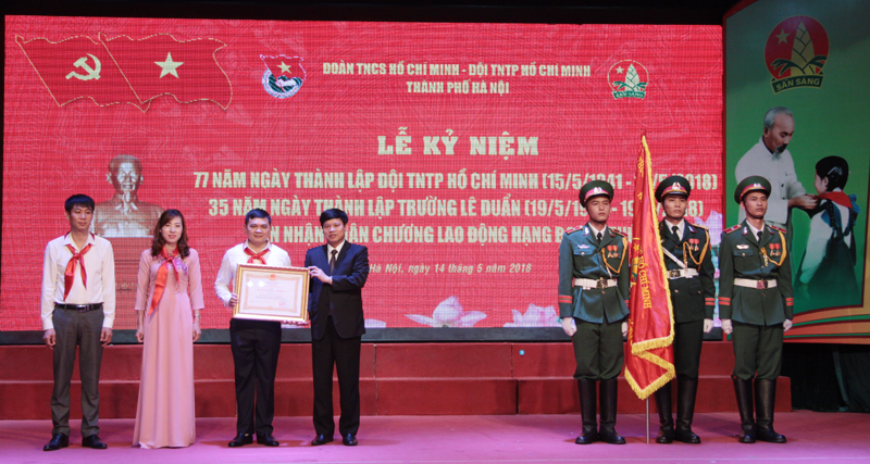 Tuyên dương 60 Liên đội trưởng tiêu biểu năm học 2017 - 2018