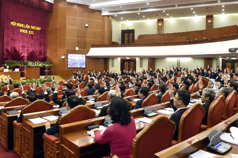 Bầu bổ sung hai đồng chí Trần Cẩm Tú và Trần Thanh Mẫn vào Ủy viên Ban Bí thư khóa XII