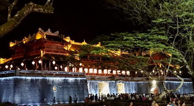 Tổ chức chương trình “Âm sắc Cung đình” hằng đêm tại Đại Nội Huế