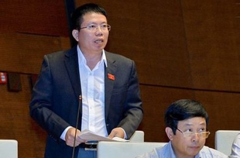 Có nên miễn, giảm thời gian chấp hành các hình phạt bổ sung đối với người được đặc xá