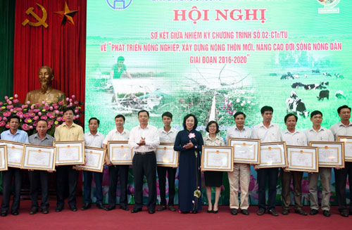 Phấn đấu năm 2020, Hà Nội có 12 18 huyện được công nhận đạt chuẩn