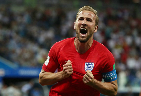 Harry Kane giúp Anh thoát hiểm phút cuối