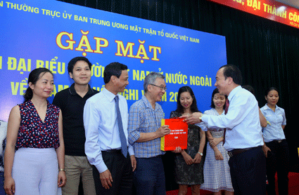 Phát huy năng lực, trí tuệ của kiều bào trong xây dựng quê hương, đất nước