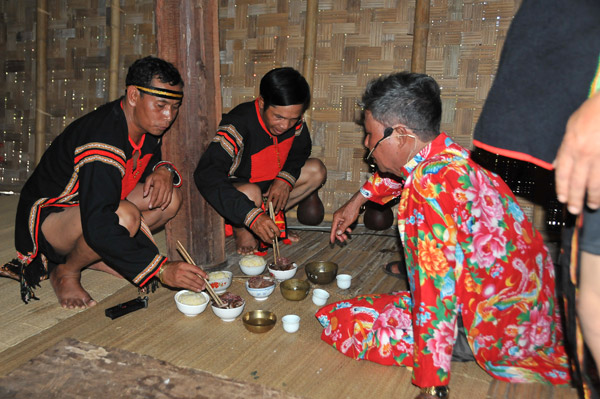 Lễ Kết nghĩa anh em dân tộc Ê Đê, tỉnh Đắk Lắk
