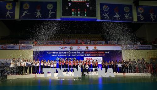 Đội U19 Nhật Bản giành giải nhất Giải Bóng chuyền U19 nữ châu Á quốc tế Cup LienVietpostbank