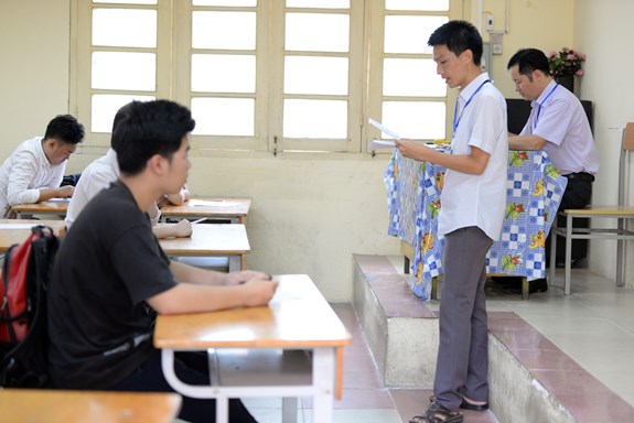 Sáng nay, hơn 912 000 thí sinh bước vào kỳ thi THPT quốc gia năm 2018