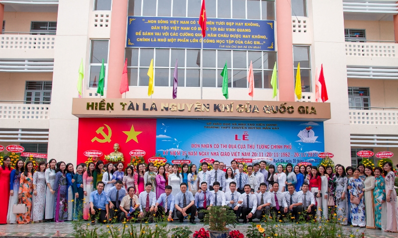 Trường THPT chuyên Huỳnh Mẫn Đạt Điểm sáng của ngành giáo dục Kiên Giang