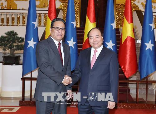 Thủ tướng Nguyễn Xuân Phúc tiếp Chủ tịch Quốc hội Liên bang Micronesia