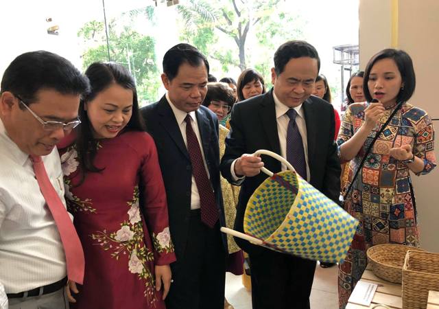 Phong trào thi đua yêu nước phải bảo đảm thiết thực, giải quyết những nhiệm vụ khó khăn