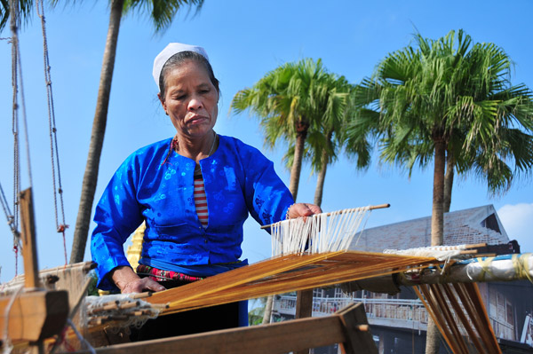 Nghề canh cửi của người Mường