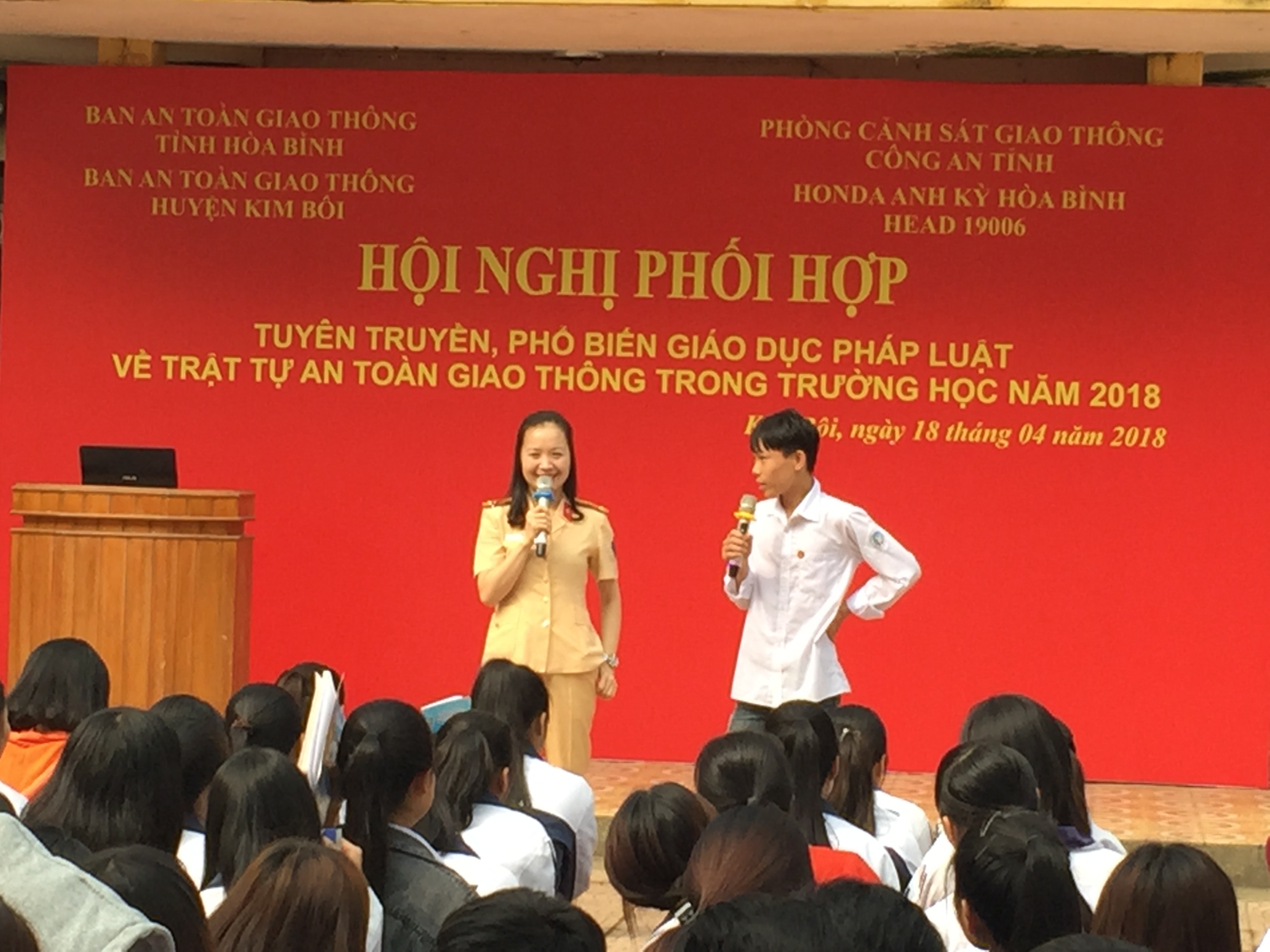 Hòa Bình Tăng cường tuyên truyền, phổ biến pháp luật về an toàn giao thông