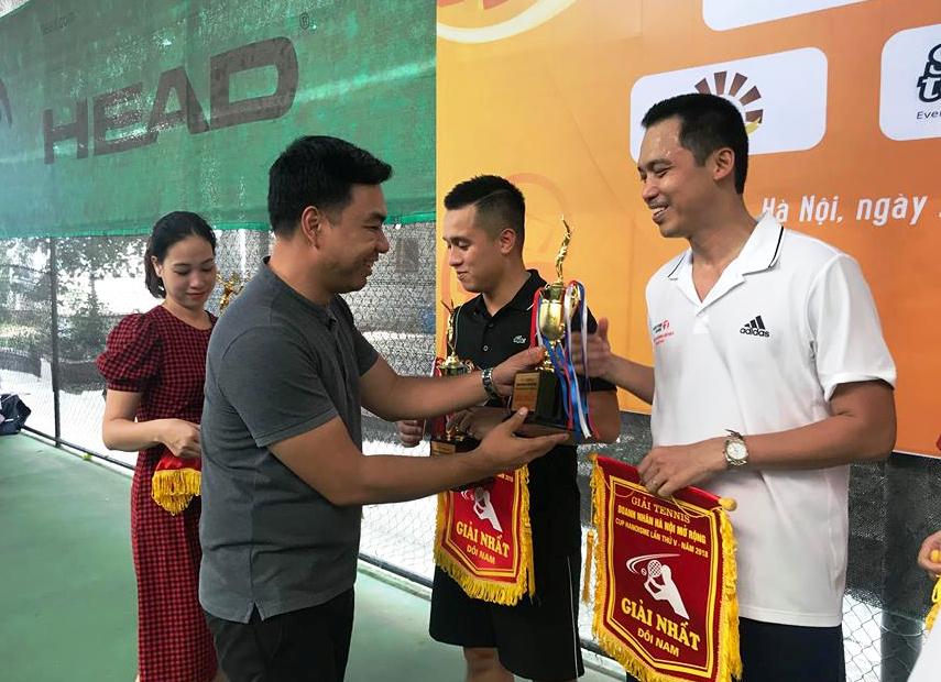 Sôi nổi Giải Tennis Doanh nhân Hà Nội mở rộng lần thứ V