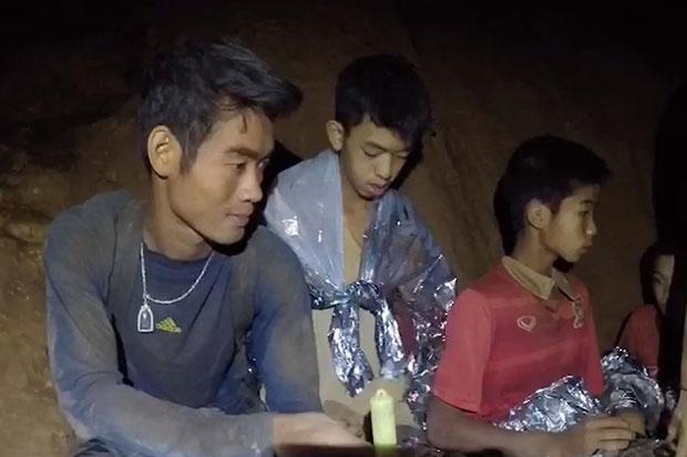 Thái Lan Sức khỏe của các thành viên đội bóng đá thiếu niên đã ổn định